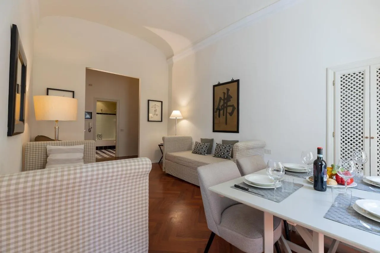 Big Apartment A Stone'S Throw From The Duomo فلورنس