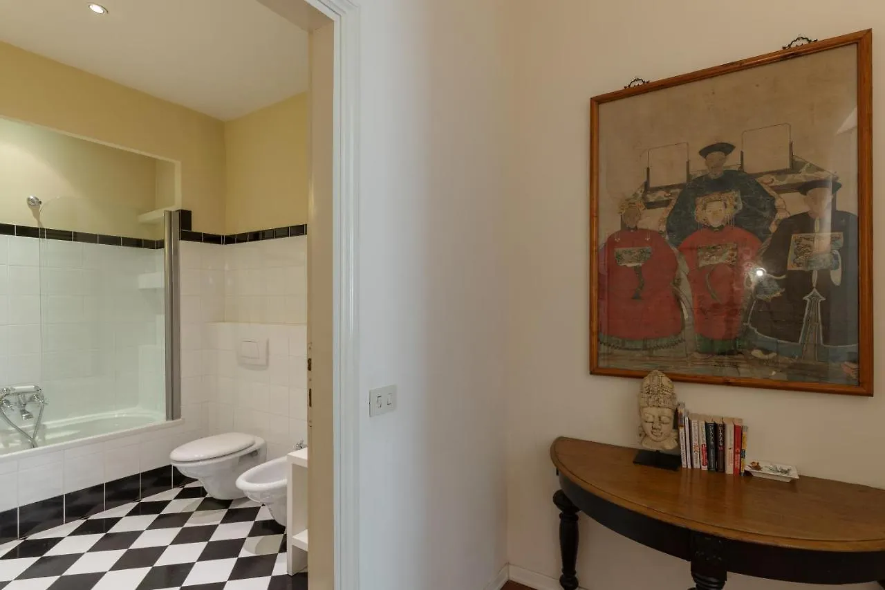 Big Apartment A Stone'S Throw From The Duomo فلورنس