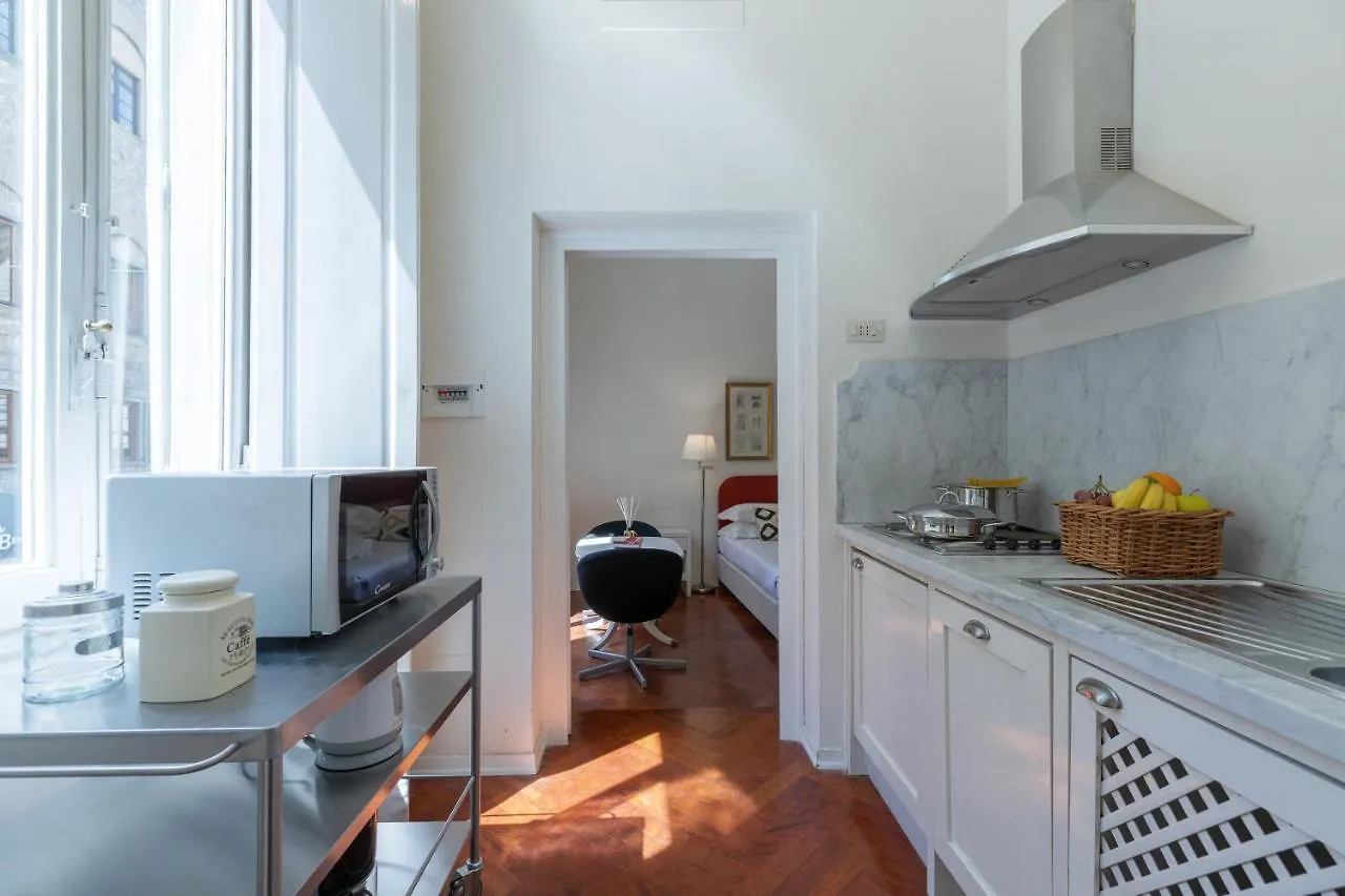 Big Apartment A Stone'S Throw From The Duomo فلورنس