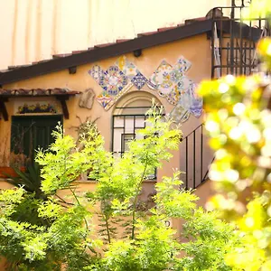Campo De Fiori - Loft In Originario Anfiteatro , Rome Italy