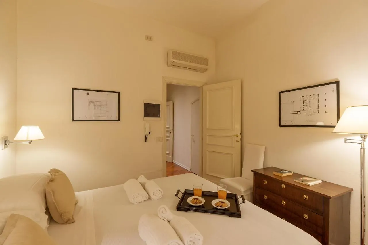 Big Apartment A Stone'S Throw From The Duomo Florence Italy
