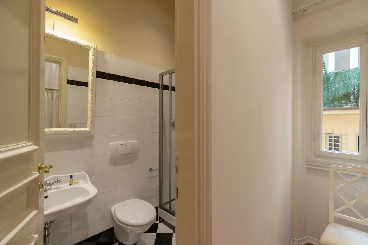 Big Apartment A Stone'S Throw From The Duomo Florence