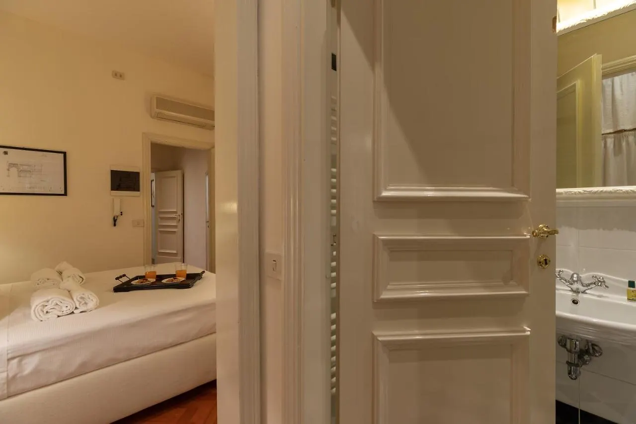 Big Apartment A Stone'S Throw From The Duomo Florence