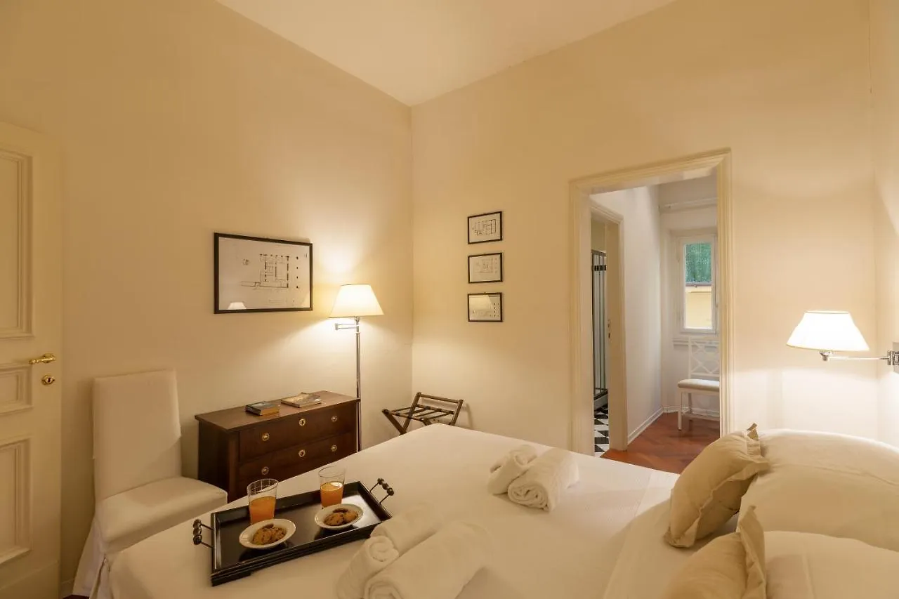 Big Apartment A Stone'S Throw From The Duomo Florence